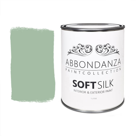 Lak Soft Silk Swedish Green is een lichte, vergrijsde bleekgroene tint